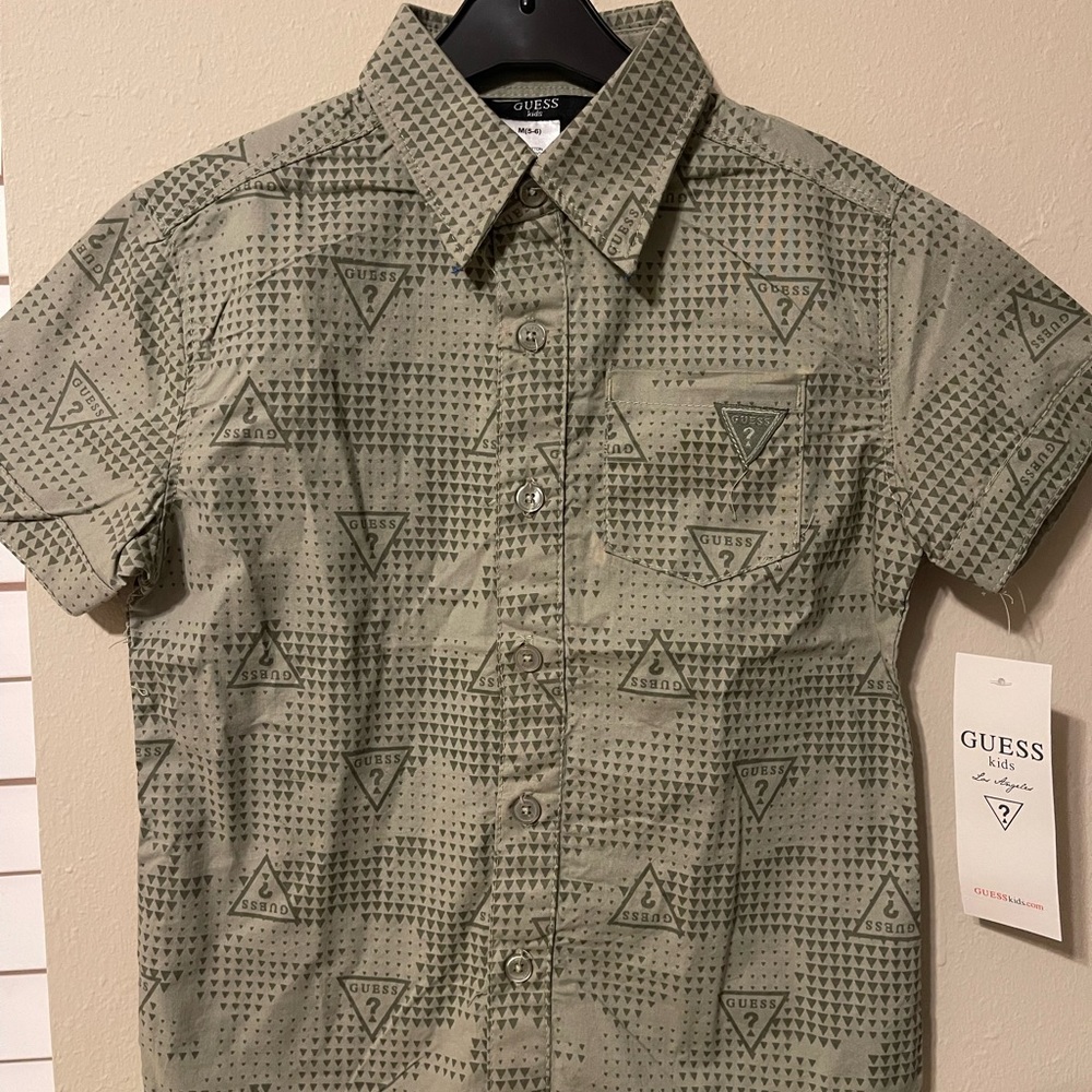 GUESS Kids button up casual shirt size M (5-6)